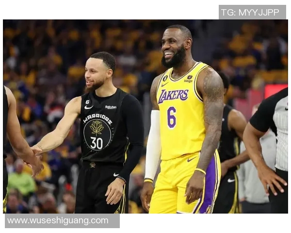 湖人勇士激战再续NBA季后赛焦点对决引发球迷热议
