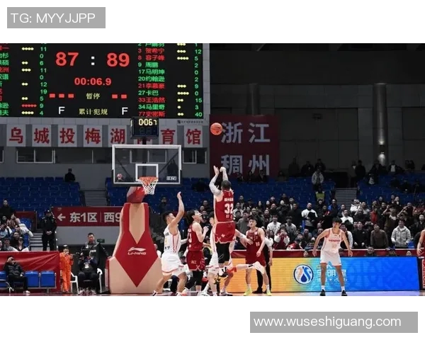 第32轮激战山西男篮迎战广东队争夺季后赛关键胜利